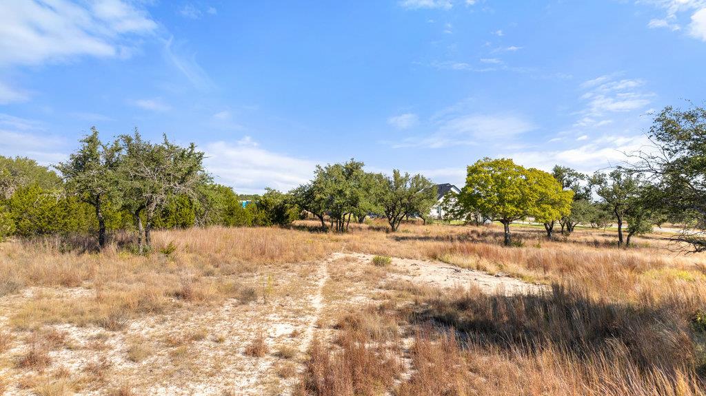 2058 Legacy Hills Dr, Johnson City, TX 78636