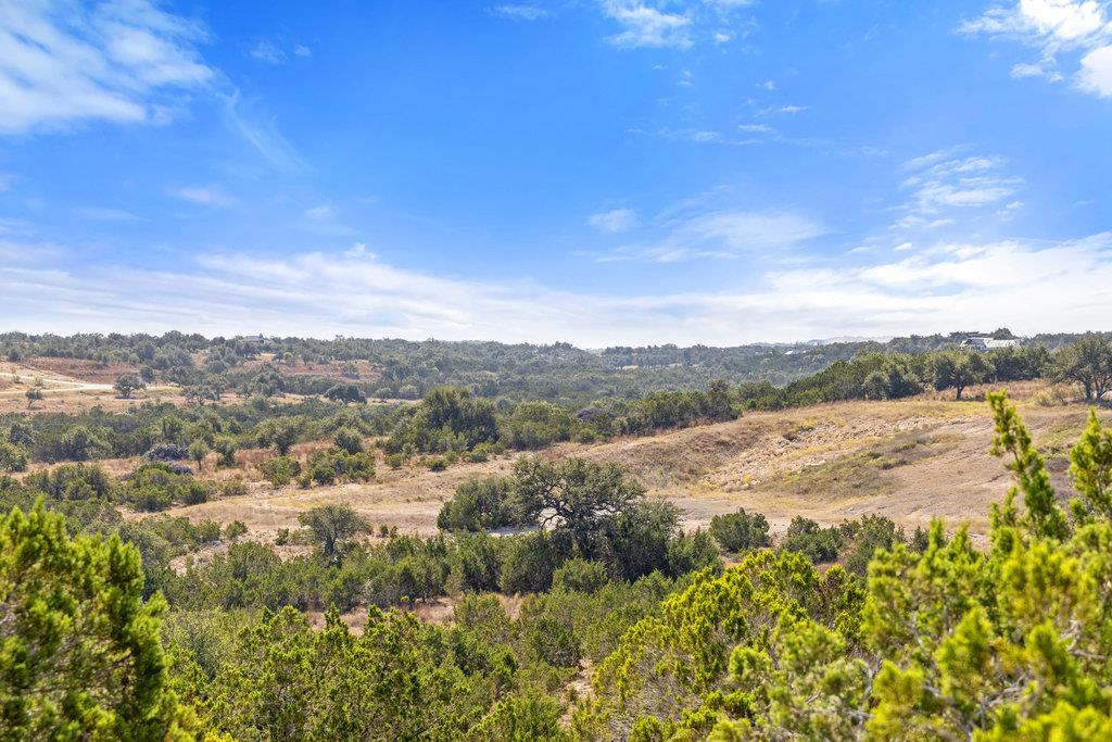 2058 Legacy Hills Dr, Johnson City, TX 78636