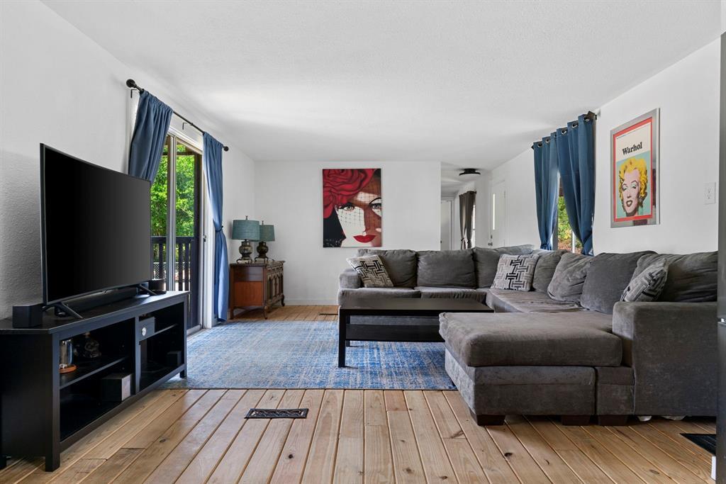 22601 Dewberry Holw, Leander, TX 78641