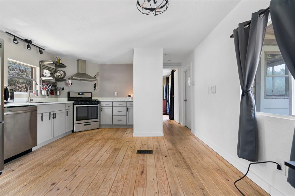 22601 Dewberry Holw, Leander, TX 78641