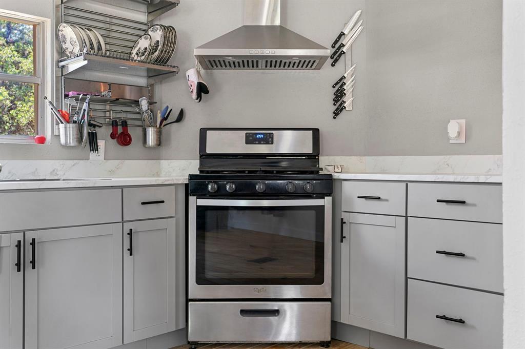 22601 Dewberry Holw, Leander, TX 78641