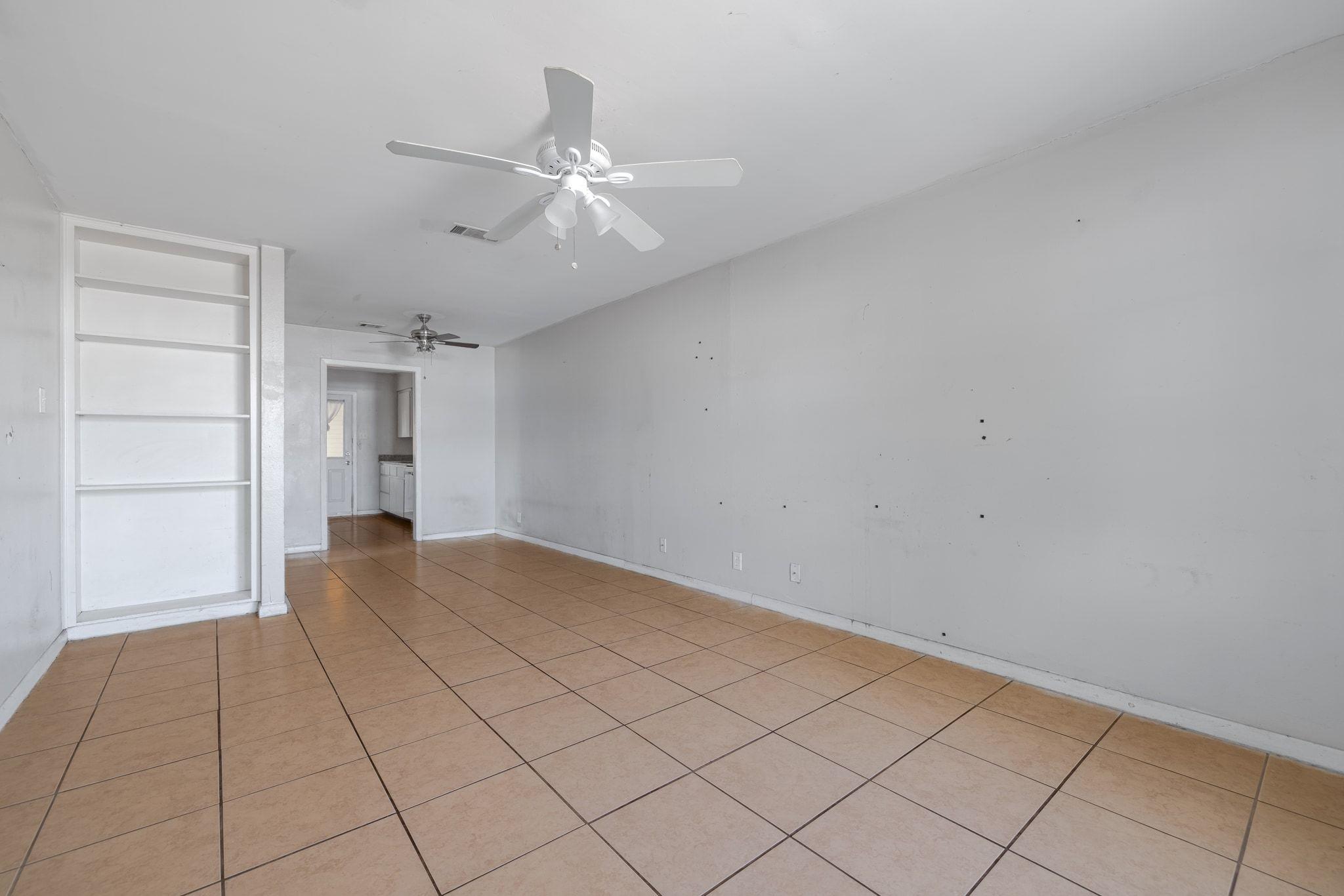 604 GAYLOR St # A, Austin, TX 78752