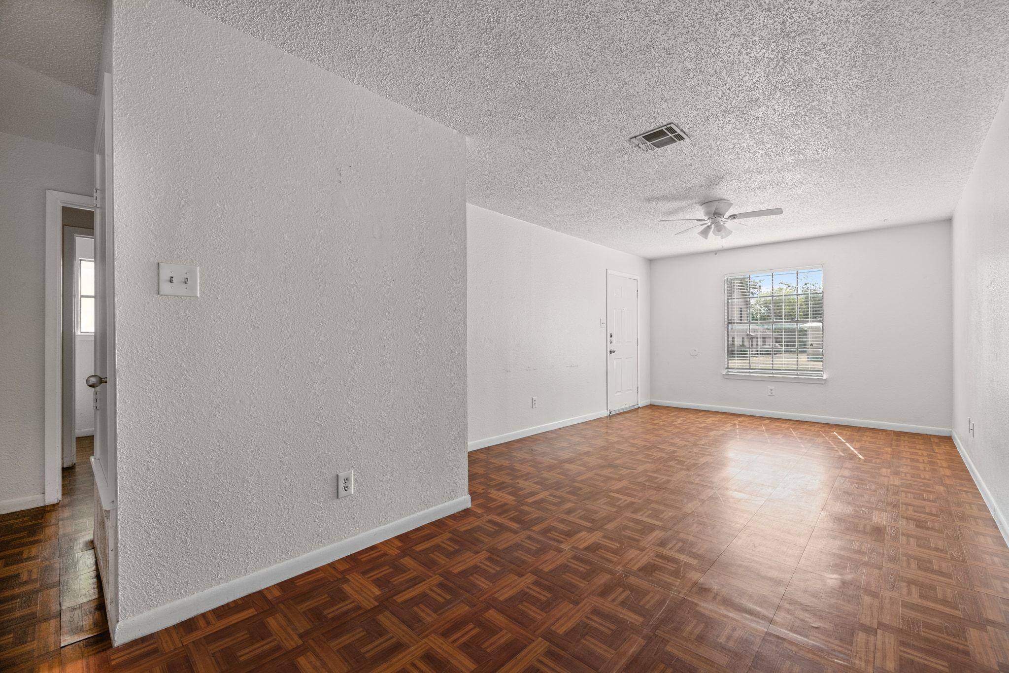 604 GAYLOR St # A, Austin, TX 78752