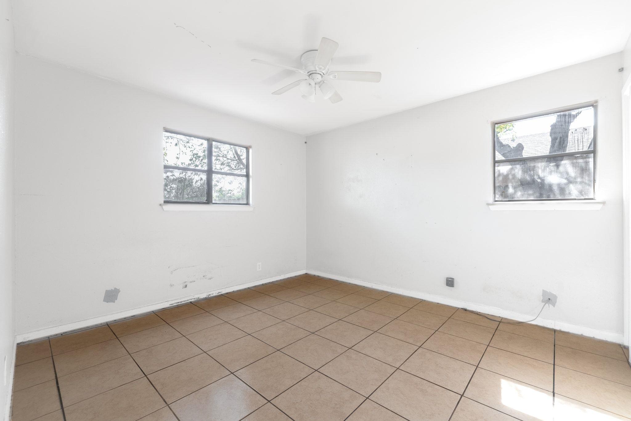 604 GAYLOR St # A, Austin, TX 78752