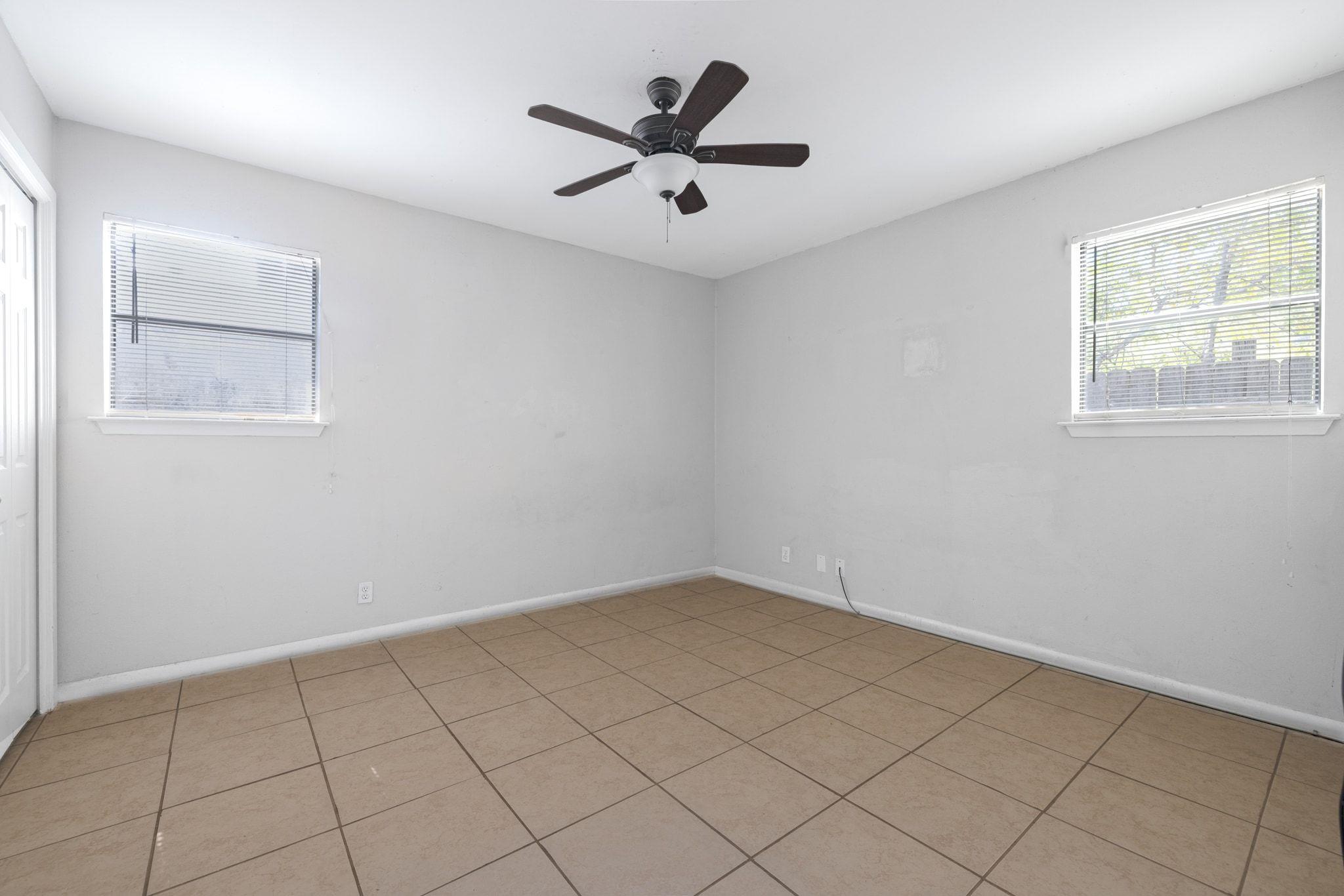 604 GAYLOR St # A, Austin, TX 78752