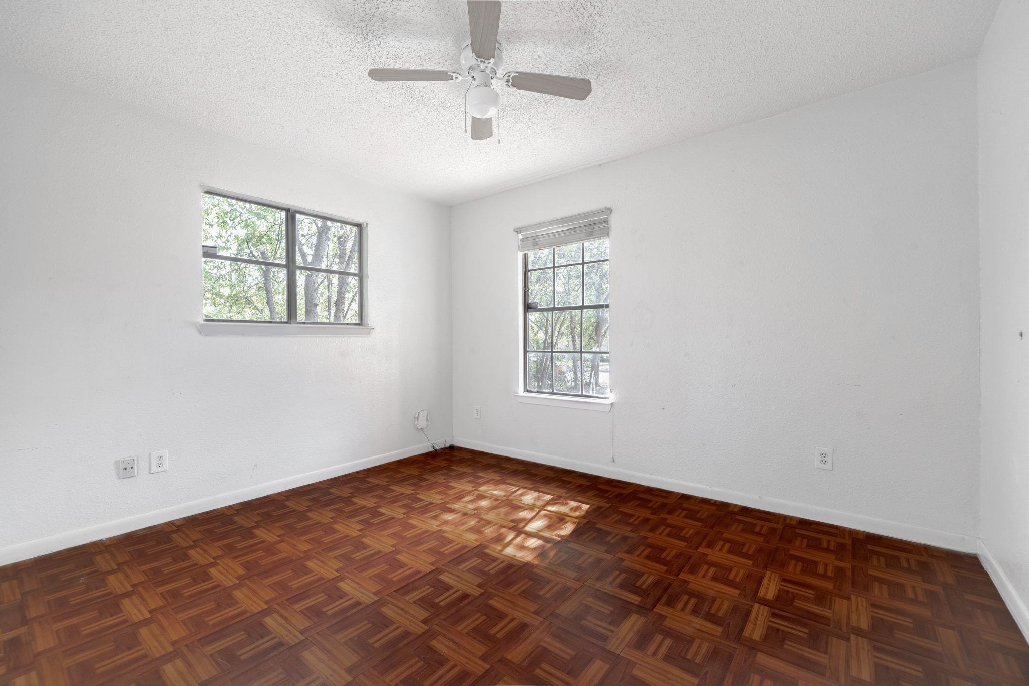 604 GAYLOR St # A, Austin, TX 78752