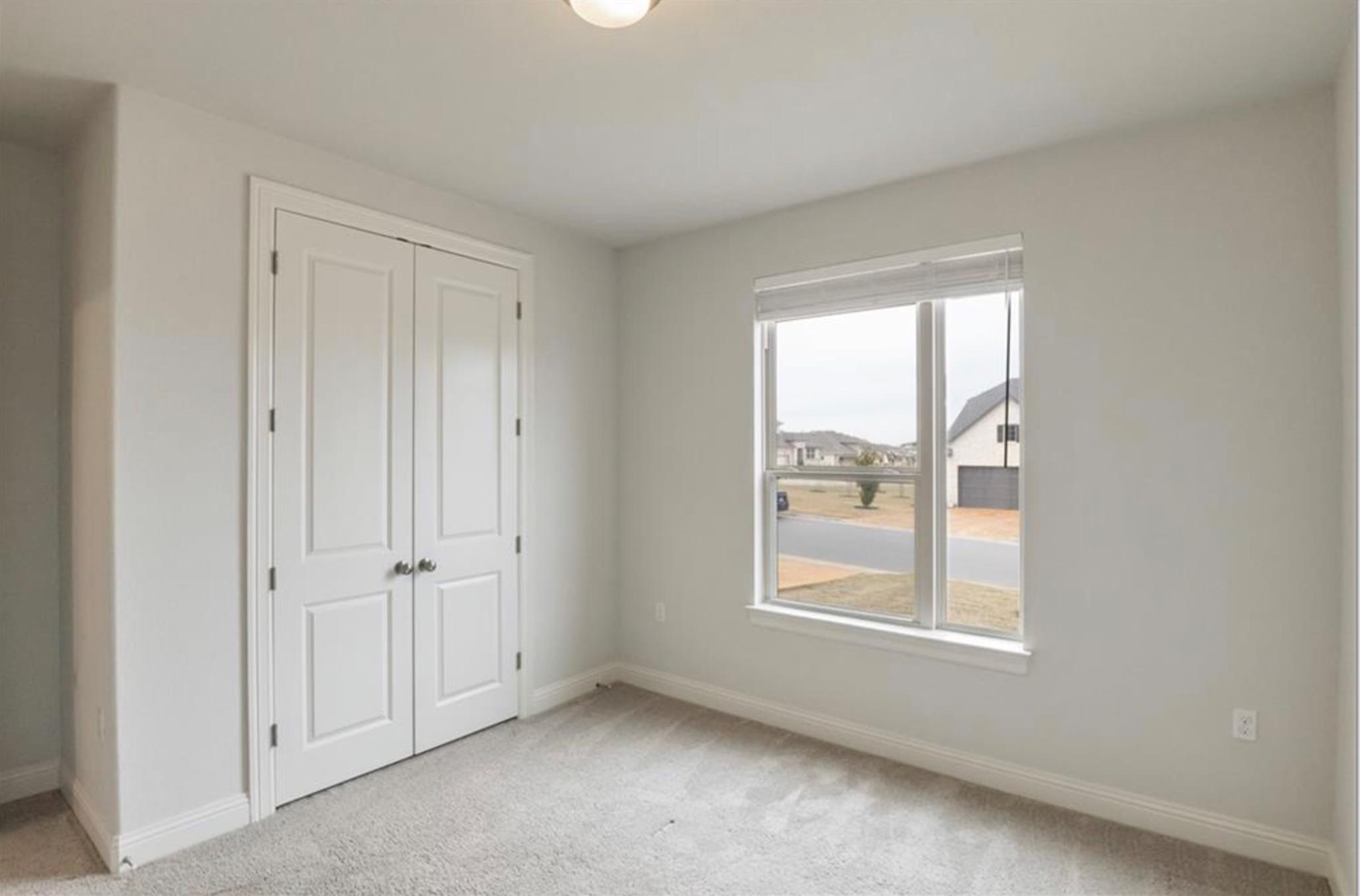 218 Gulfton St, Lakeway, TX 78738