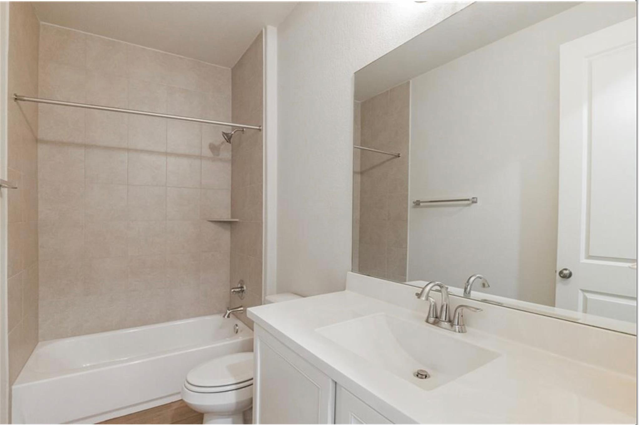 218 Gulfton St, Lakeway, TX 78738