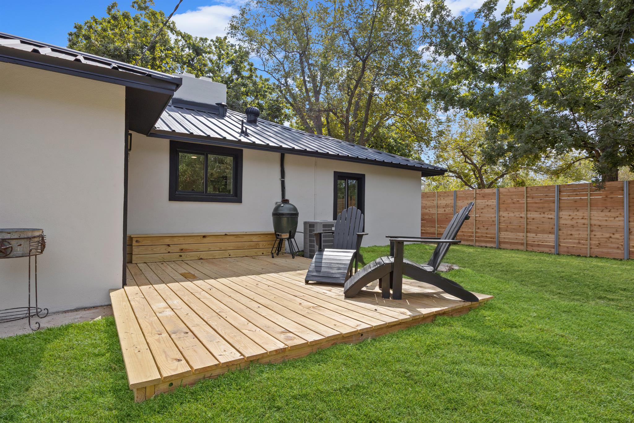 947 Field St, San Marcos, TX 78666