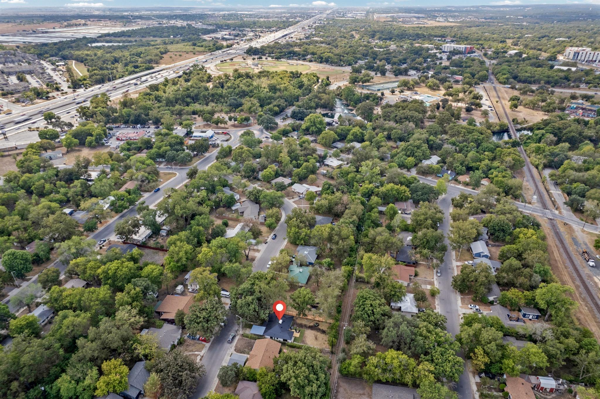 947 Field St, San Marcos, TX 78666