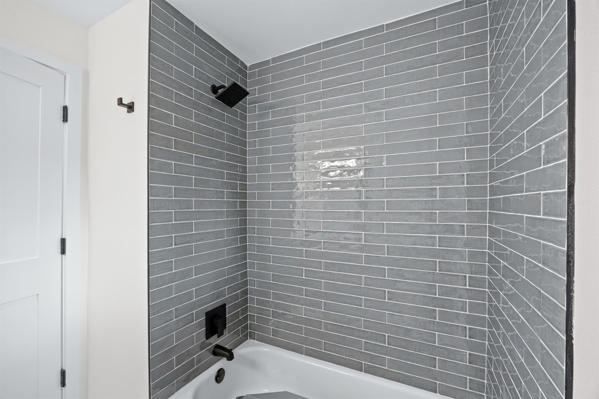 947 Field St, San Marcos, TX 78666