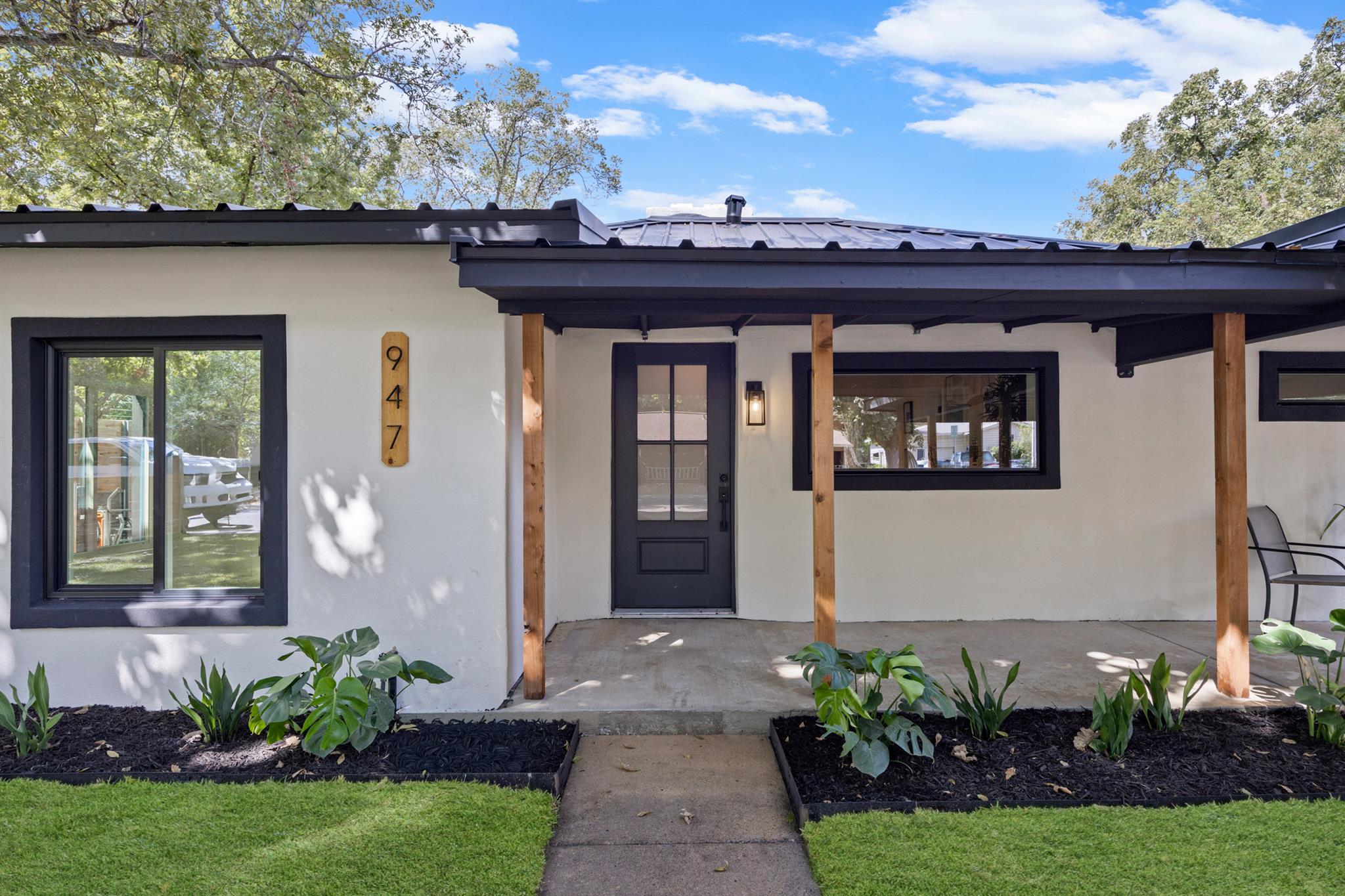 947 Field St, San Marcos, TX 78666