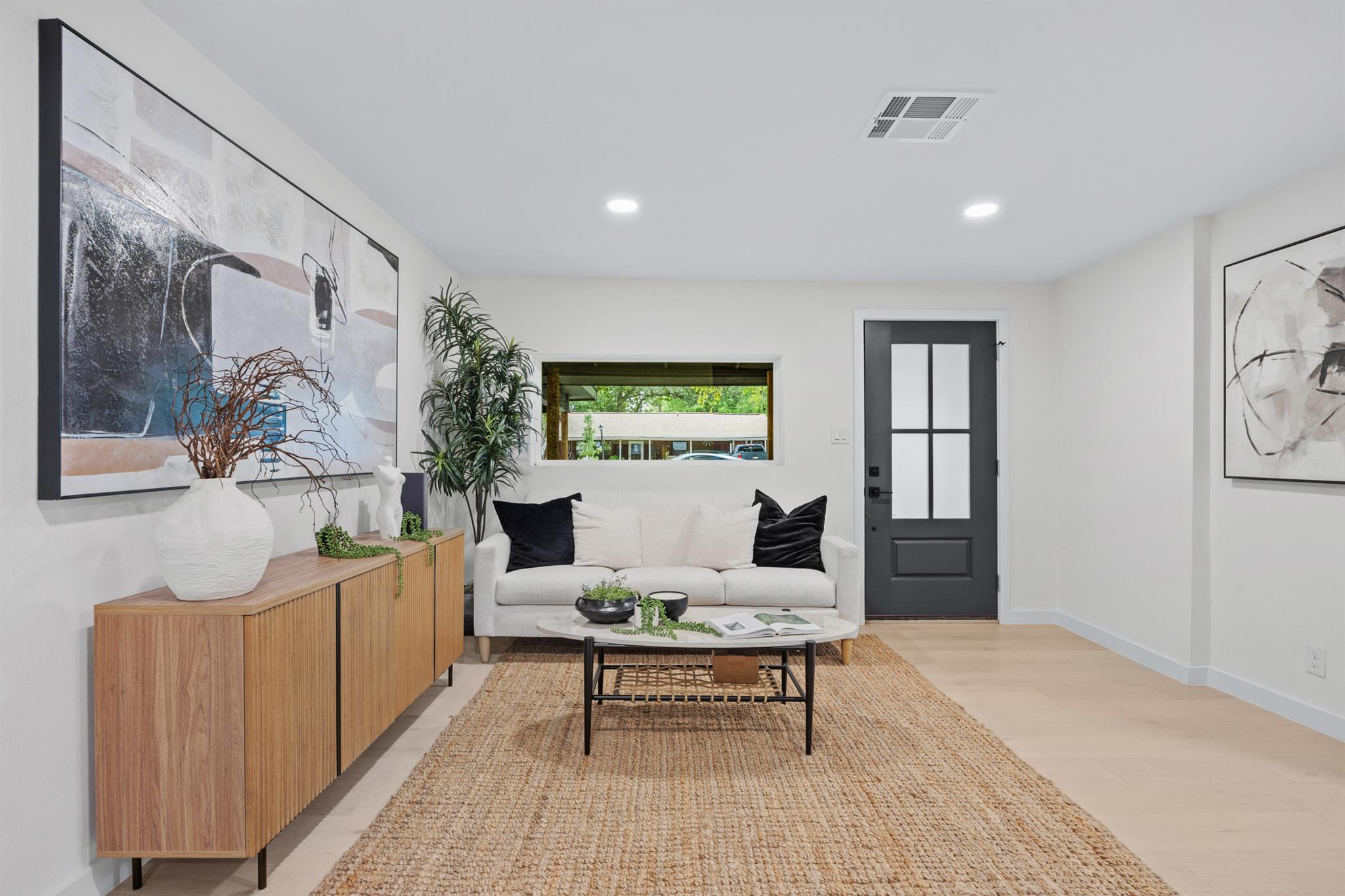 947 Field St, San Marcos, TX 78666