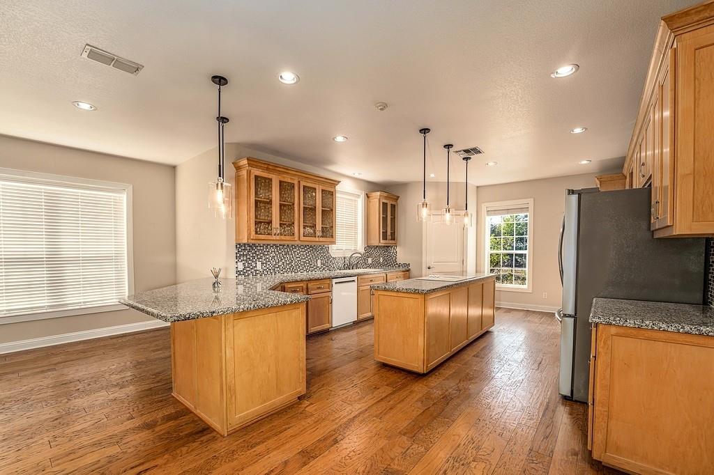 10411 Farm to Market Road 1383 Rd, La Grange, TX 78945