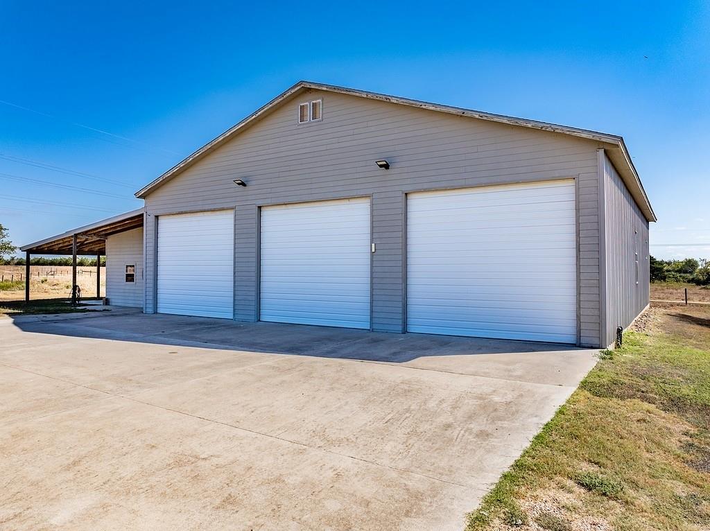 10411 Farm to Market Road 1383 Rd, La Grange, TX 78945