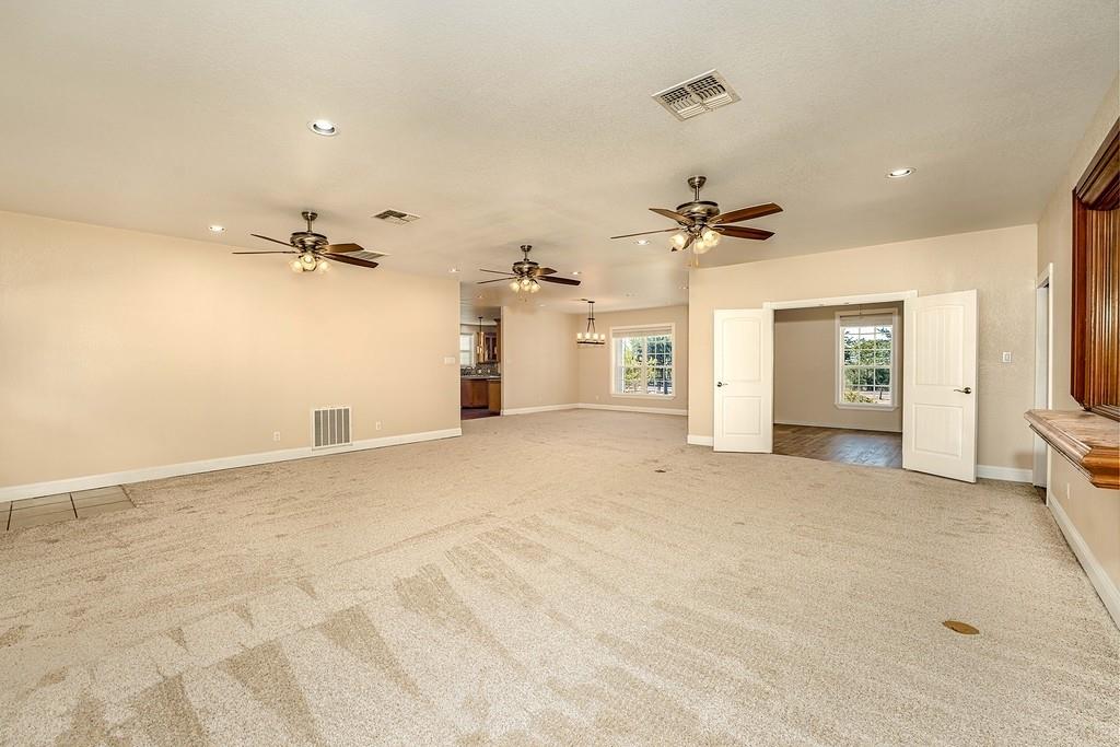 10411 Farm to Market Road 1383 Rd, La Grange, TX 78945