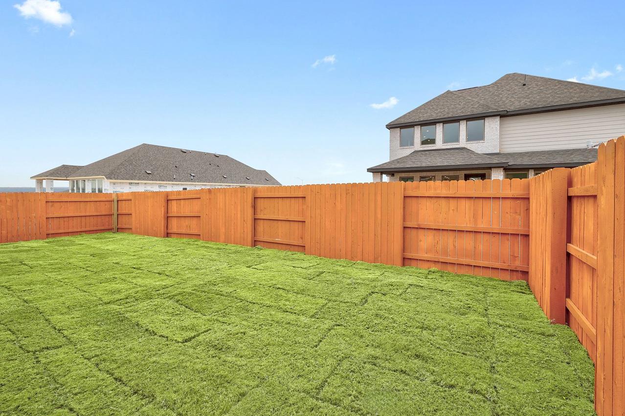 522 Outrider Ct, Liberty Hill, TX 78642