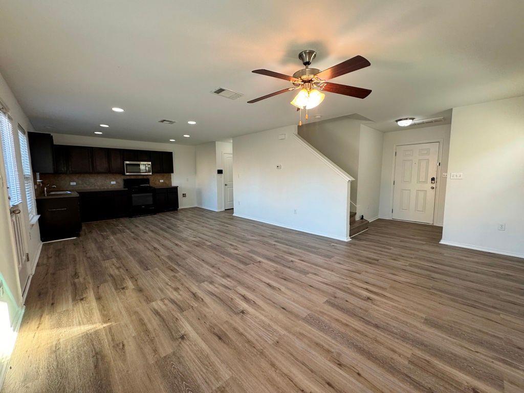 15206 Walcott Dr, Austin, TX 78725