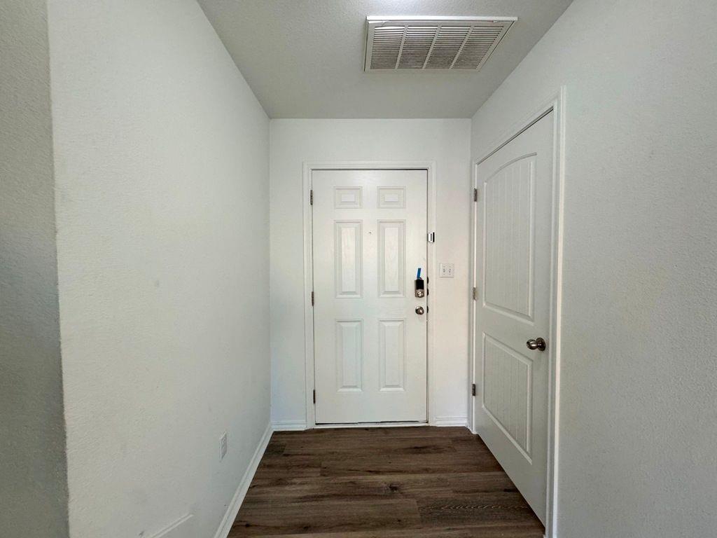 15206 Walcott Dr, Austin, TX 78725