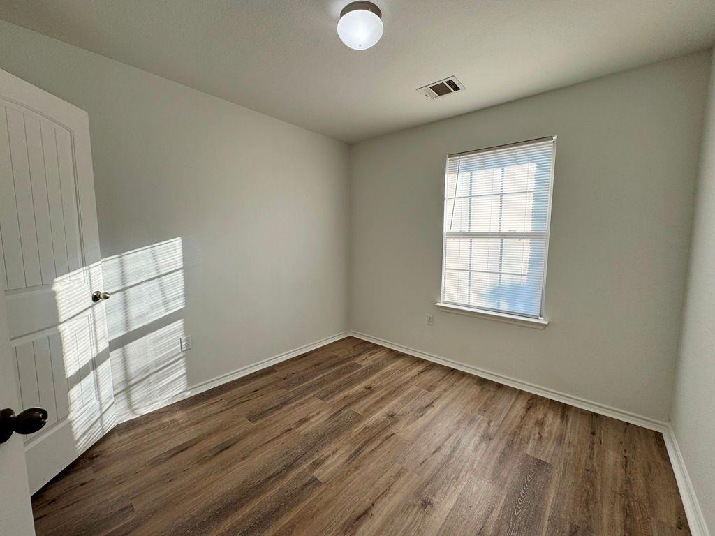 15206 Walcott Dr, Austin, TX 78725