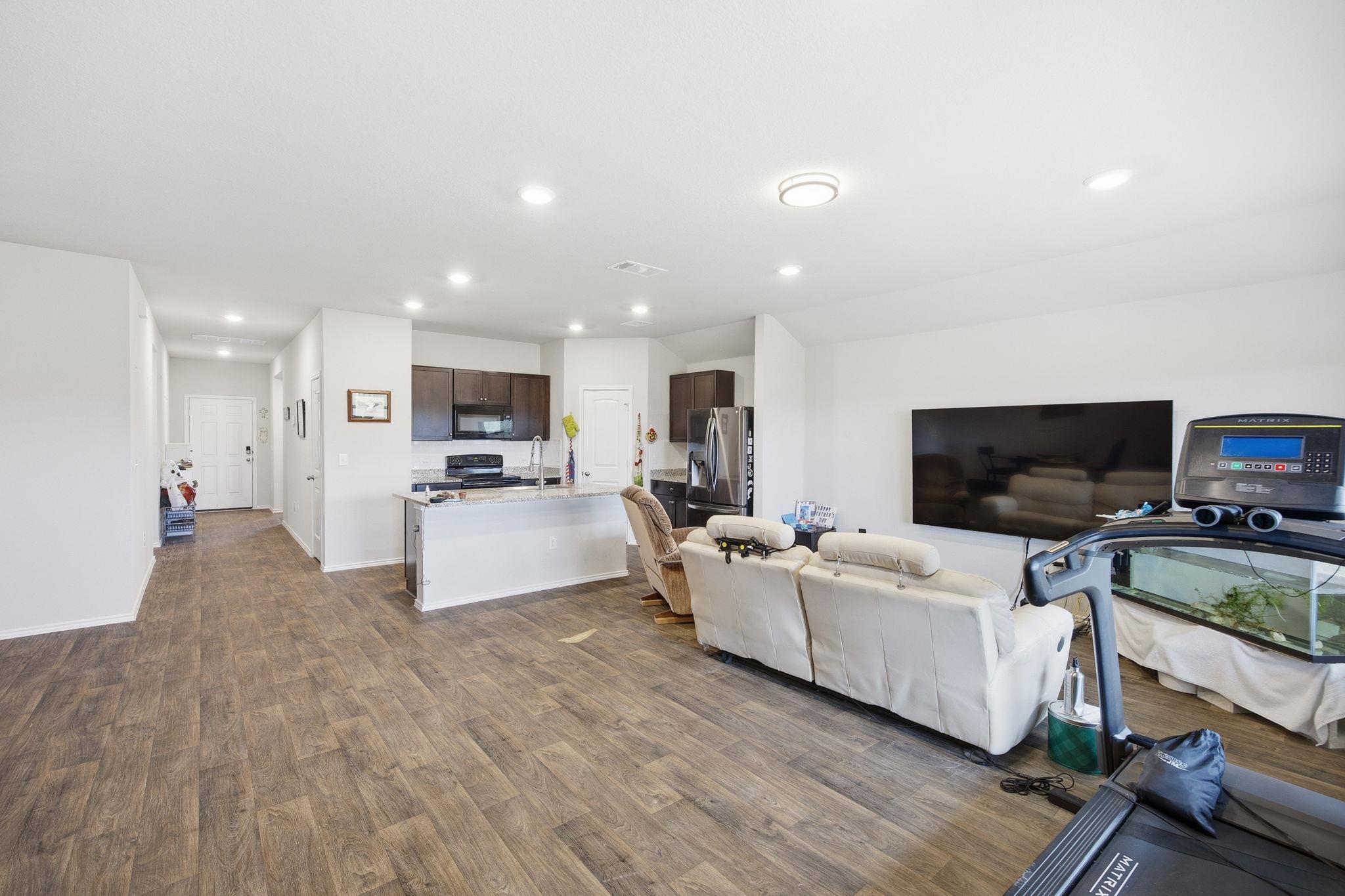 13517 Brahmin Dr, Austin, TX 78724