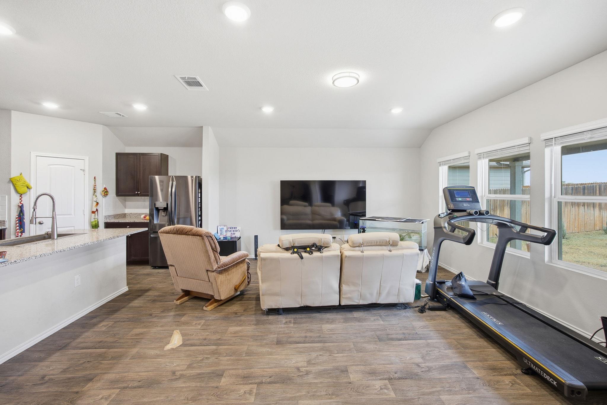 13517 Brahmin Dr, Austin, TX 78724