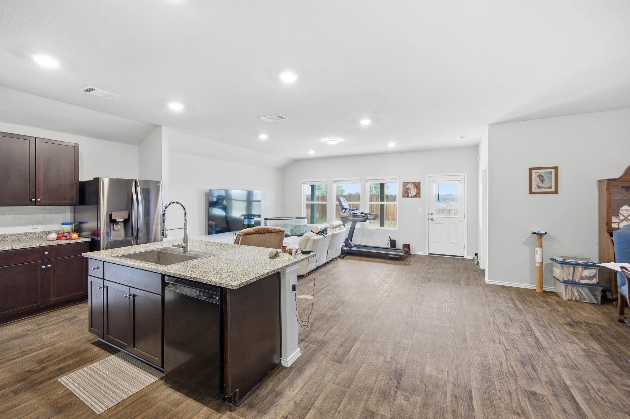 13517 Brahmin Dr, Austin, TX 78724