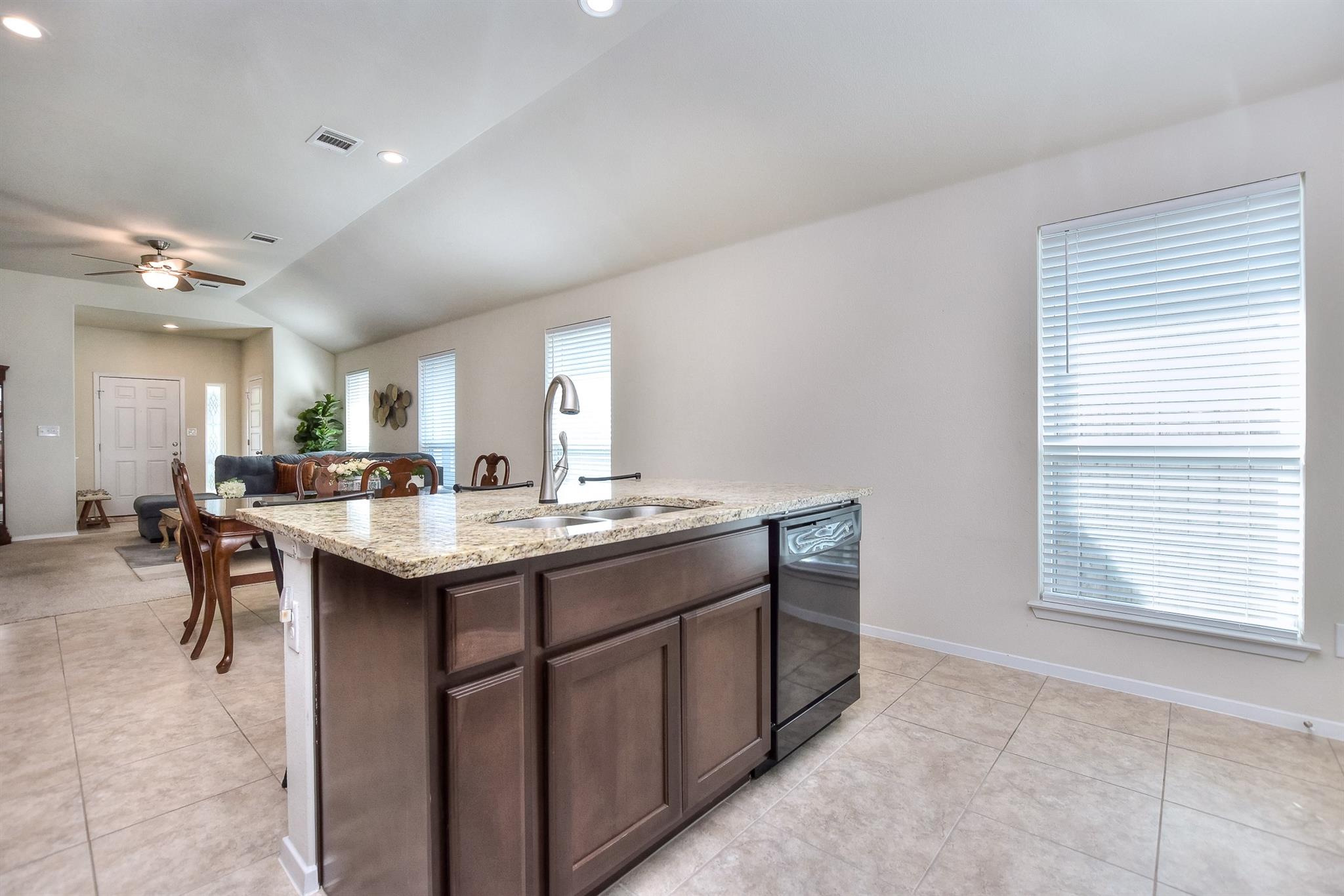 6032 Urbano Bnd, Round Rock, TX 78665