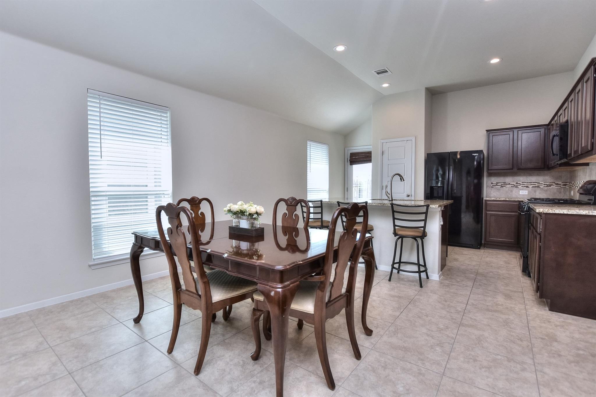 6032 Urbano Bnd, Round Rock, TX 78665