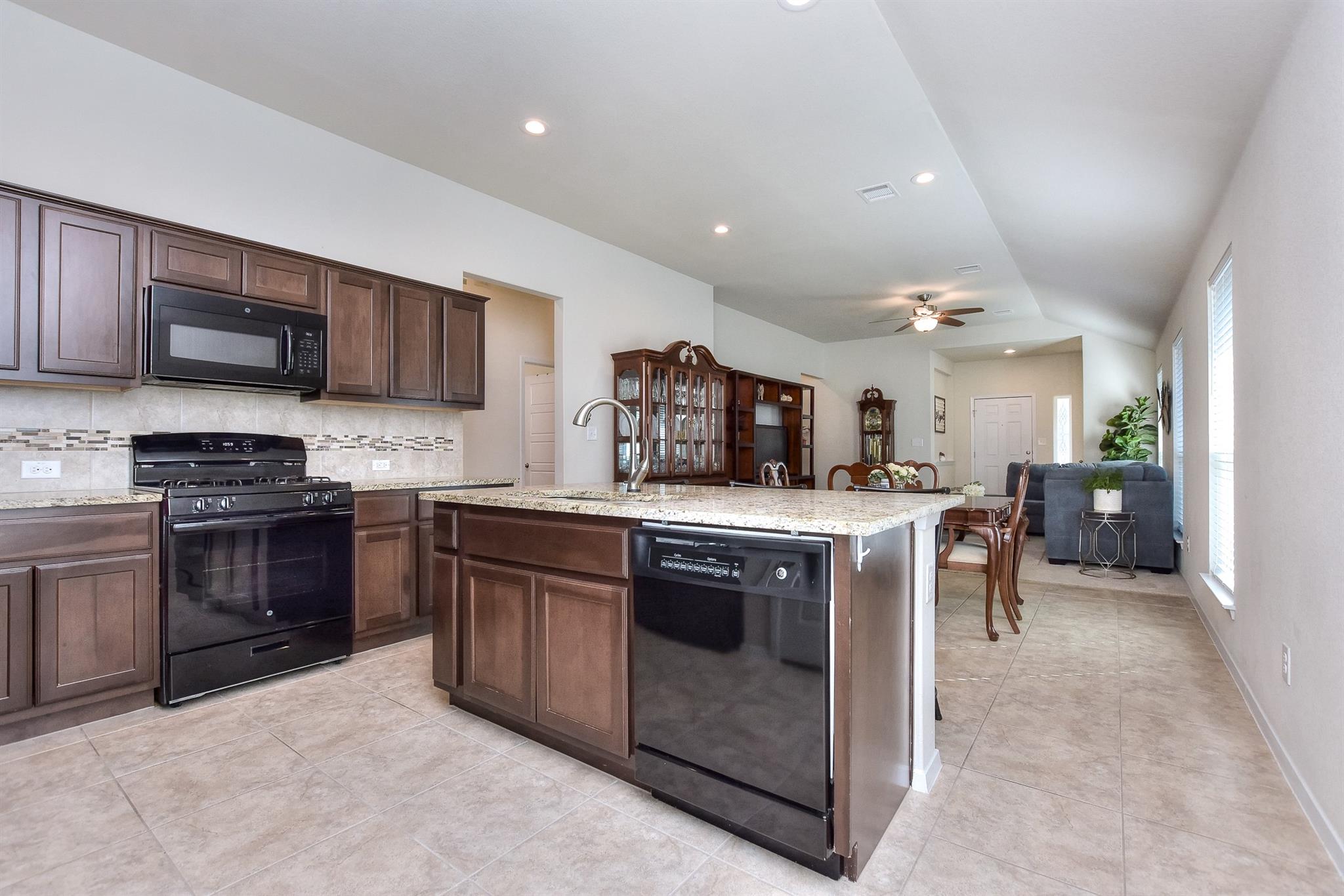 6032 Urbano Bnd, Round Rock, TX 78665