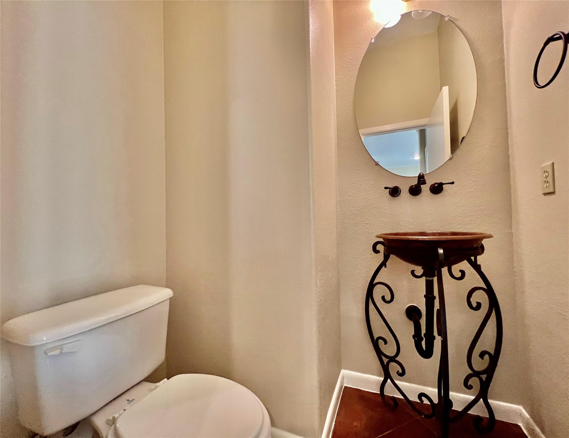 2406 Indian Creek Rd, Austin, TX 78734