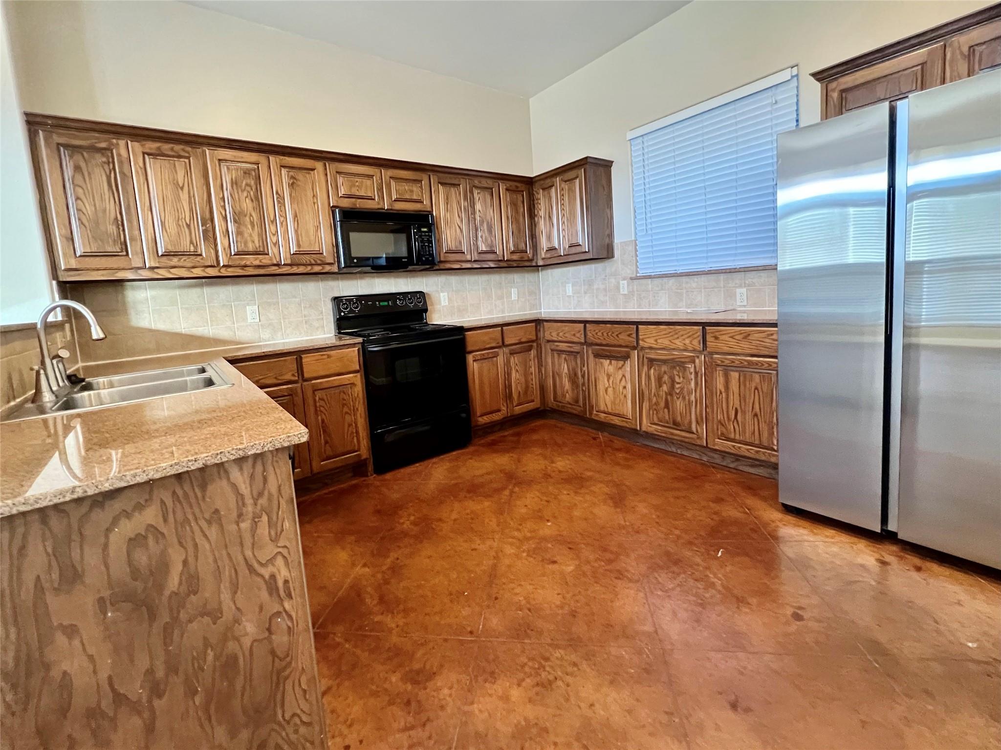 2406 Indian Creek Rd, Austin, TX 78734