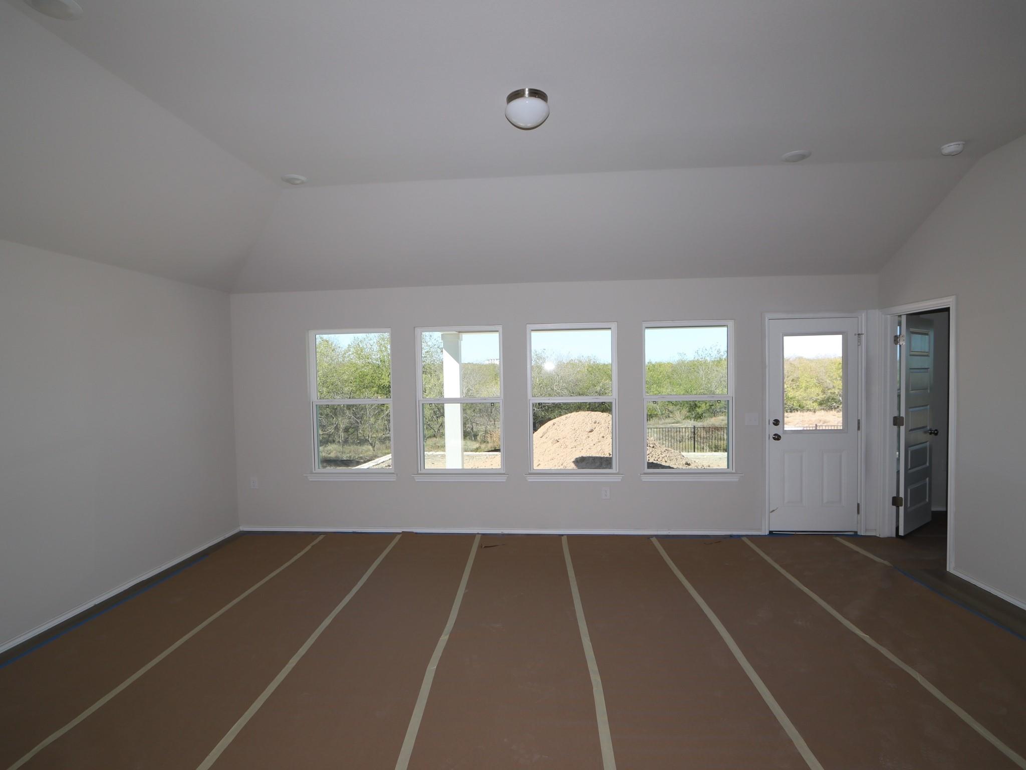 9208 Furman Dr, Austin, TX 78747