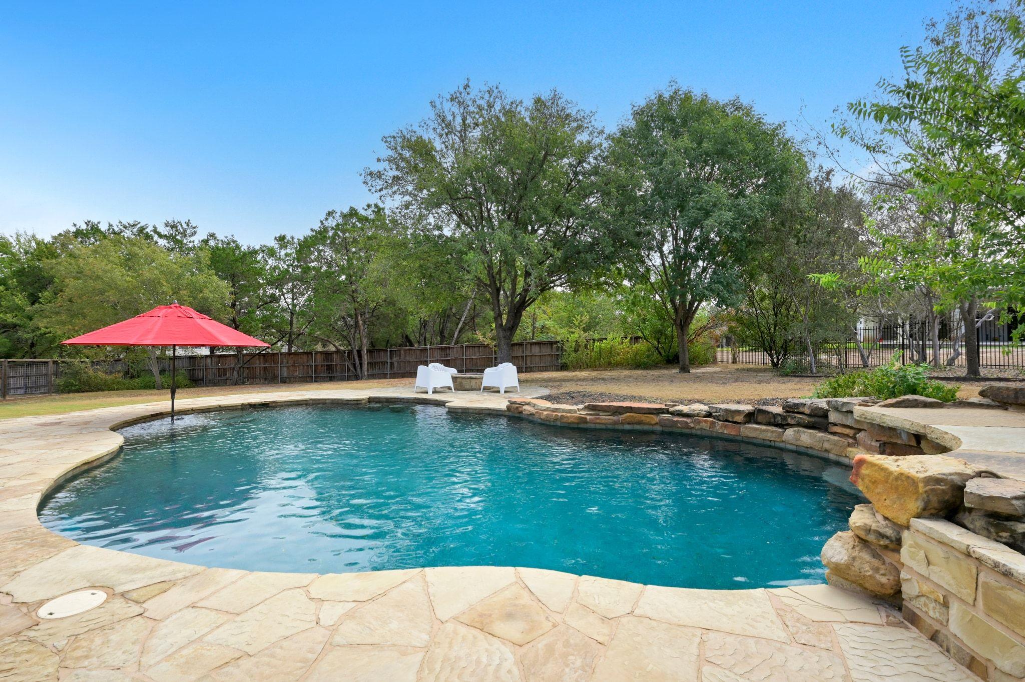 7201 Bowditch Dr, Austin, TX 78730