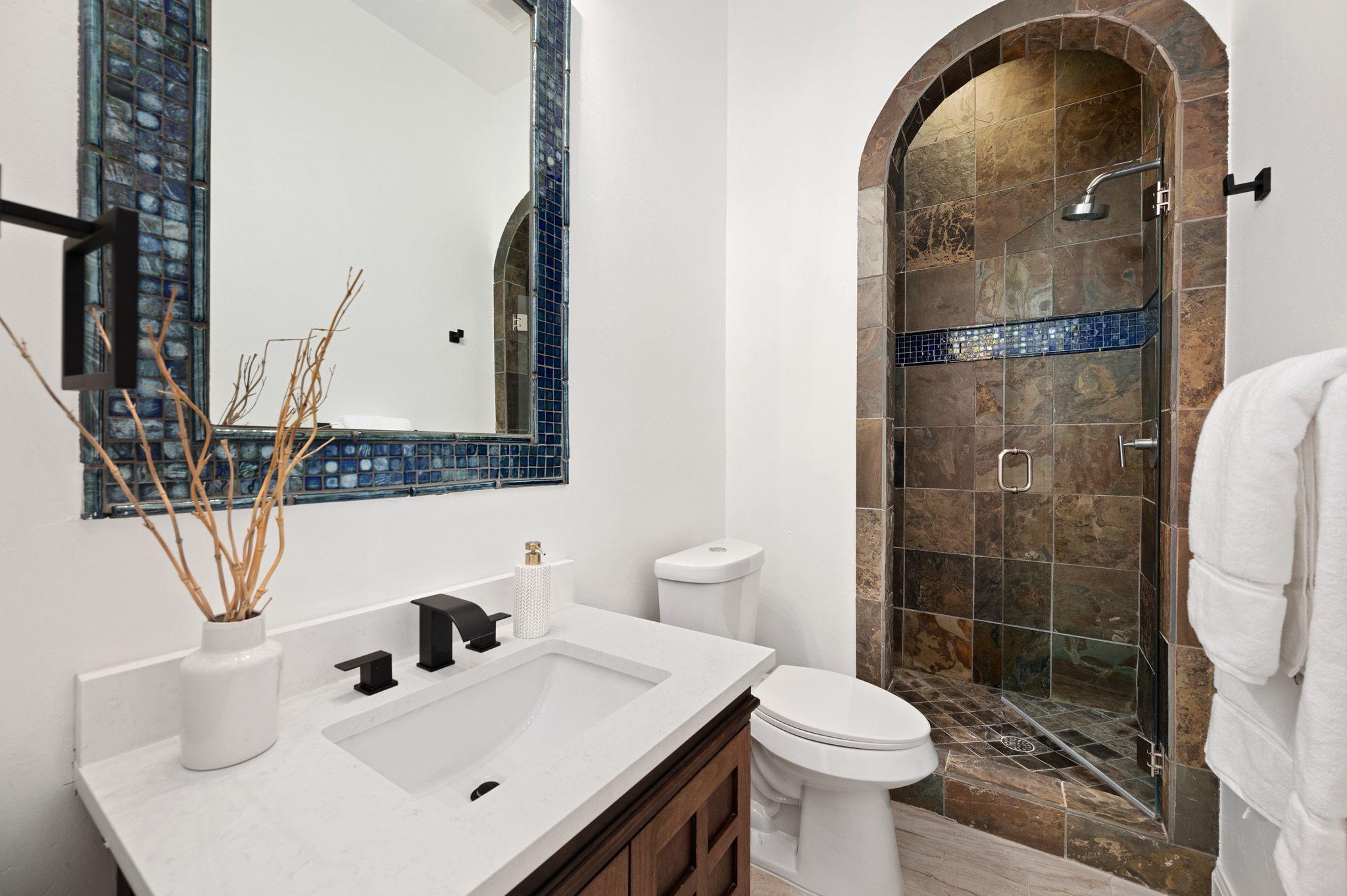 7201 Bowditch Dr, Austin, TX 78730