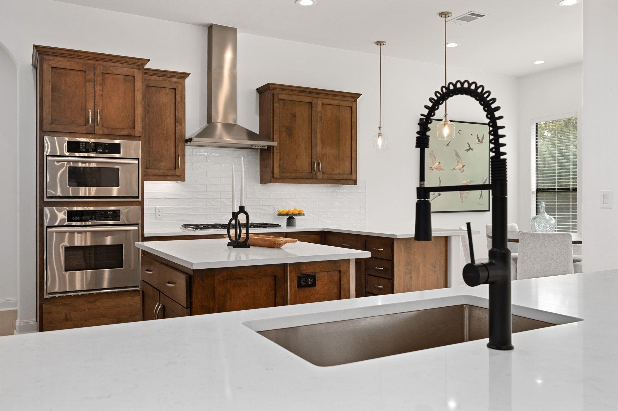 7201 Bowditch Dr, Austin, TX 78730