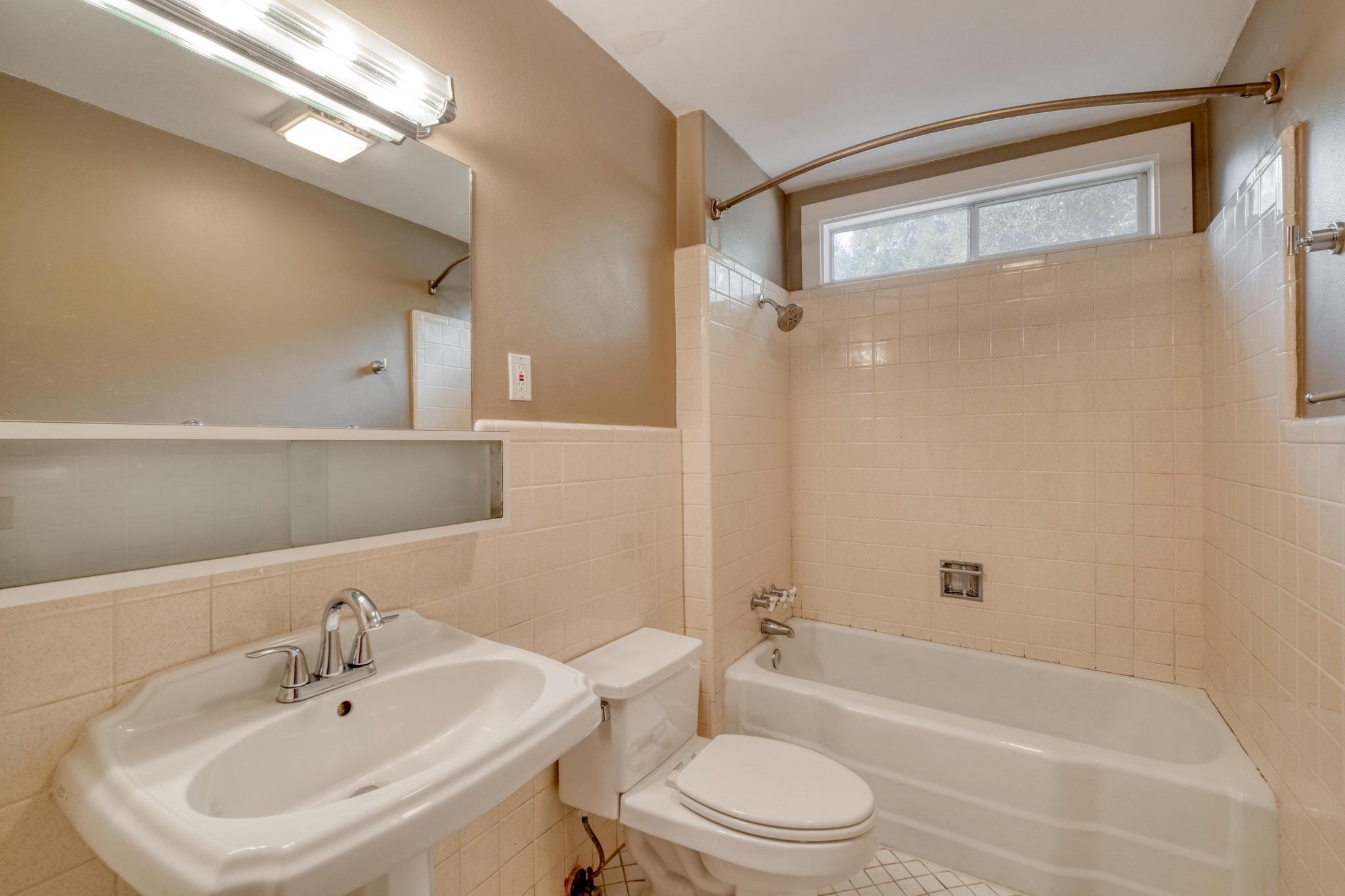 1404 Juliet St, Austin, TX 78704