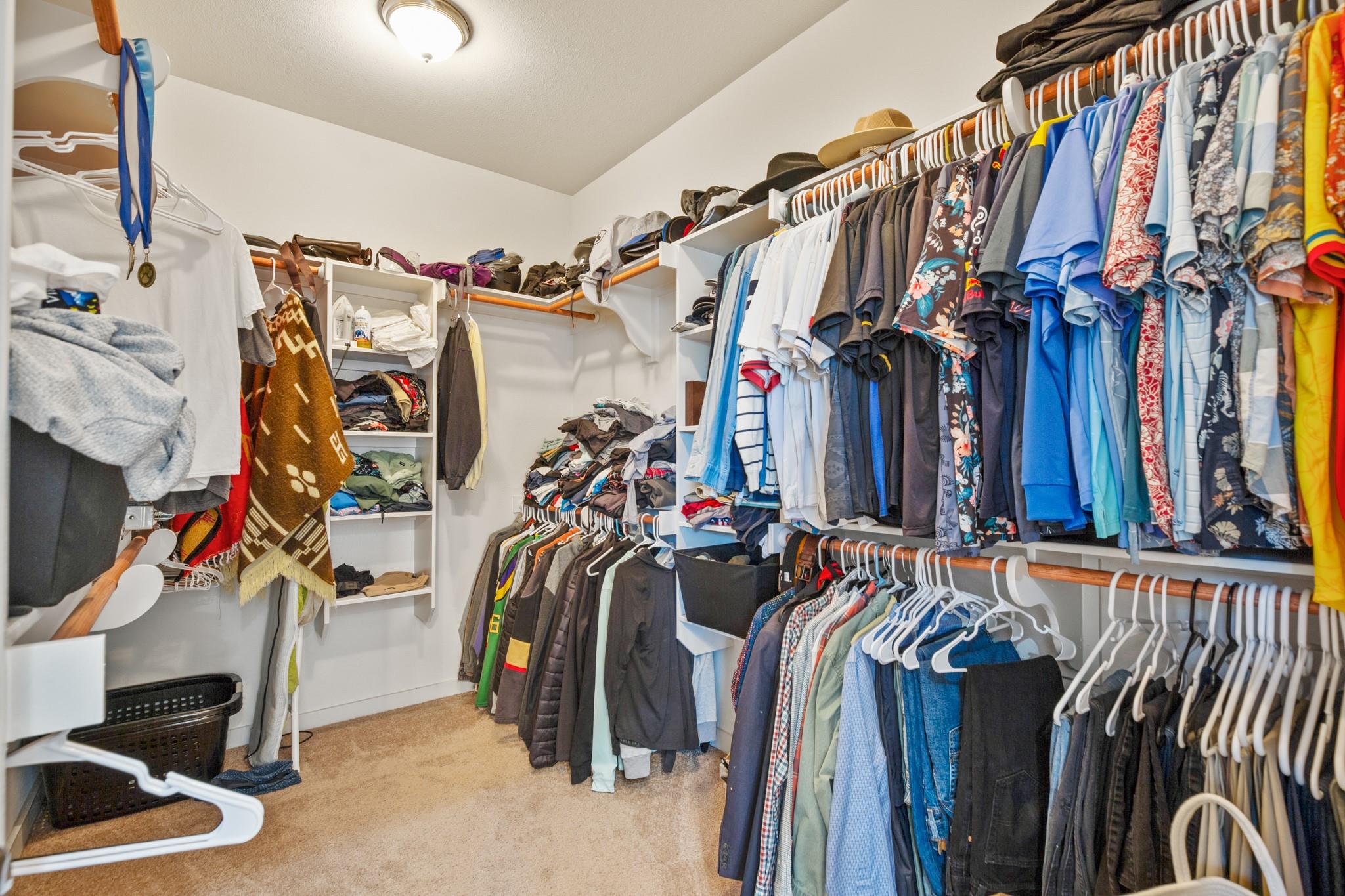 125 Naalehu Ct, Bastrop, TX 78602