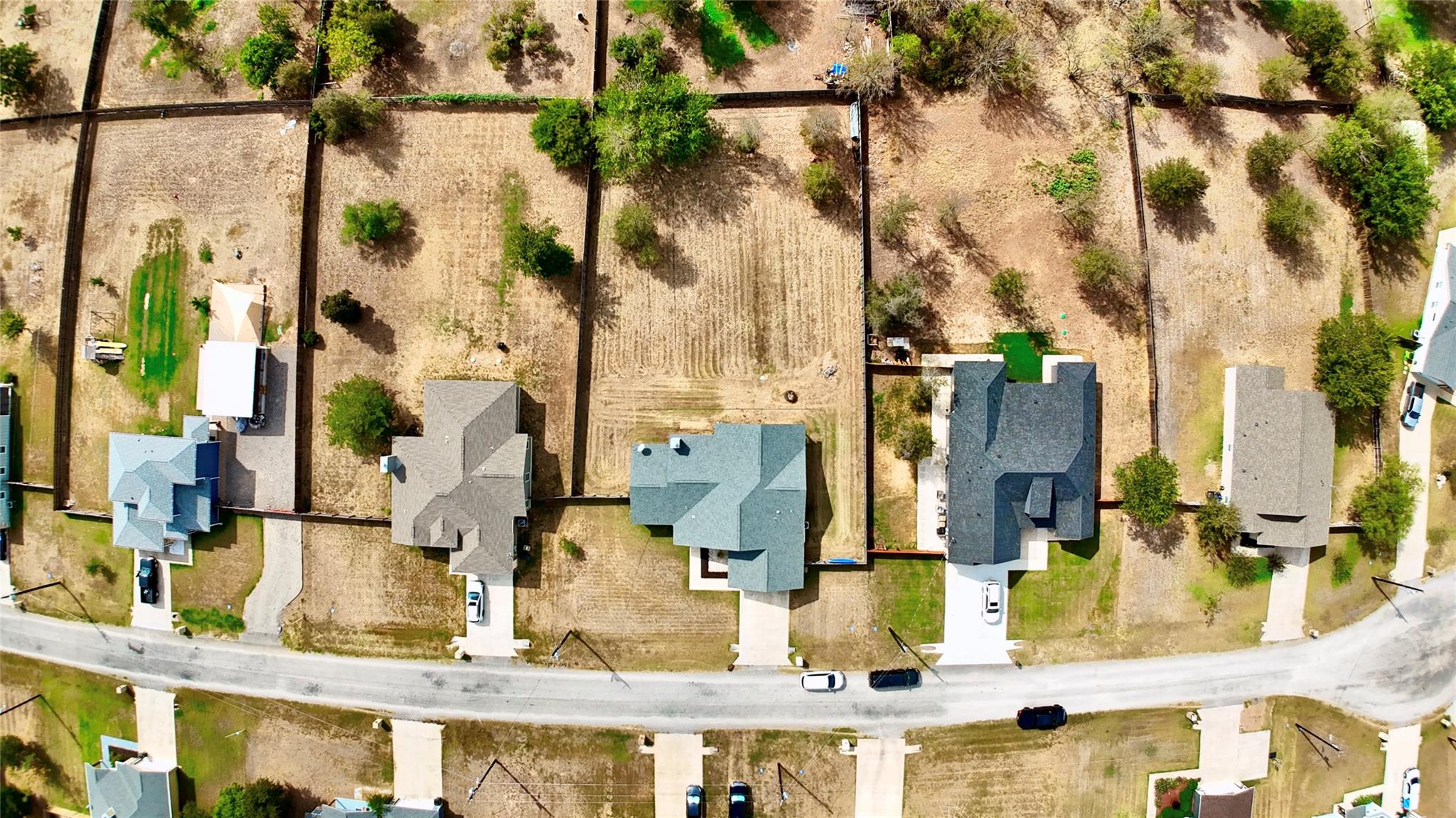 125 Naalehu Ct, Bastrop, TX 78602