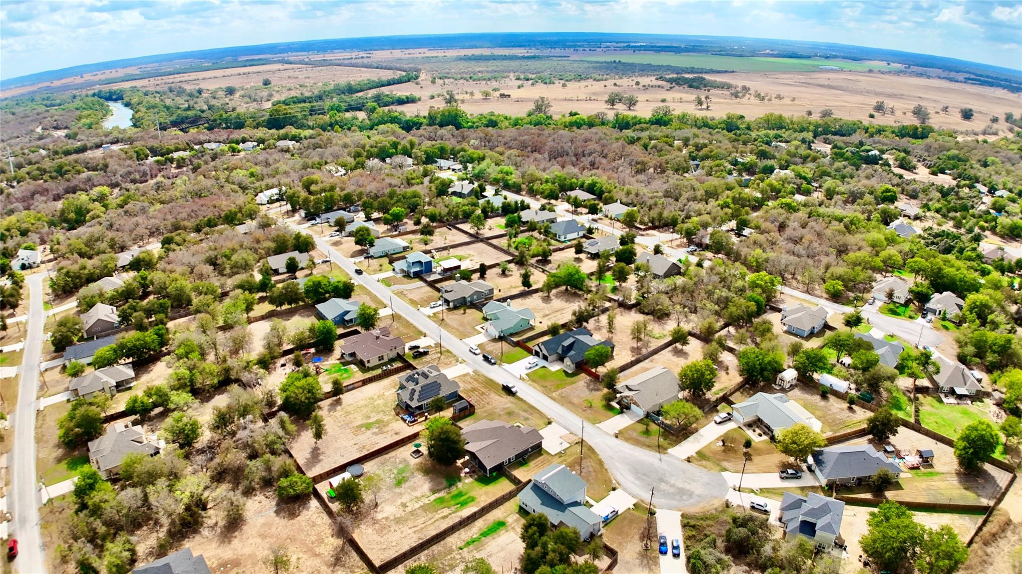 125 Naalehu Ct, Bastrop, TX 78602