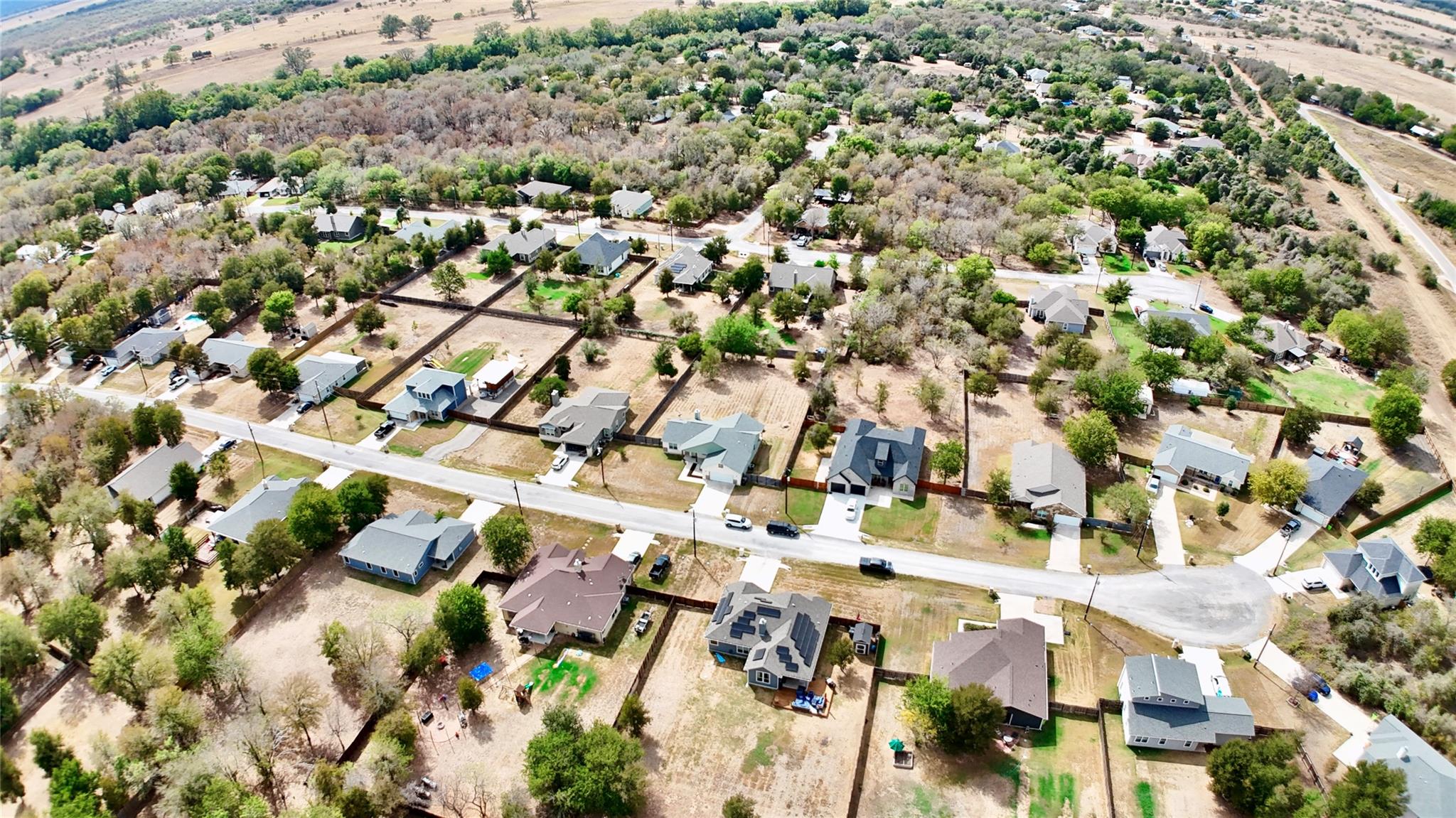 125 Naalehu Ct, Bastrop, TX 78602