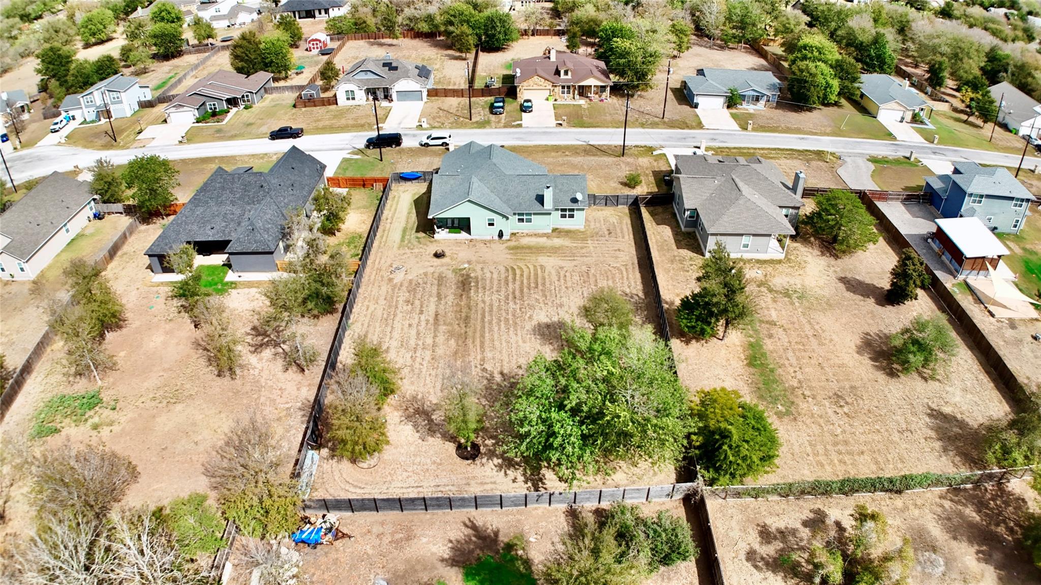 125 Naalehu Ct, Bastrop, TX 78602