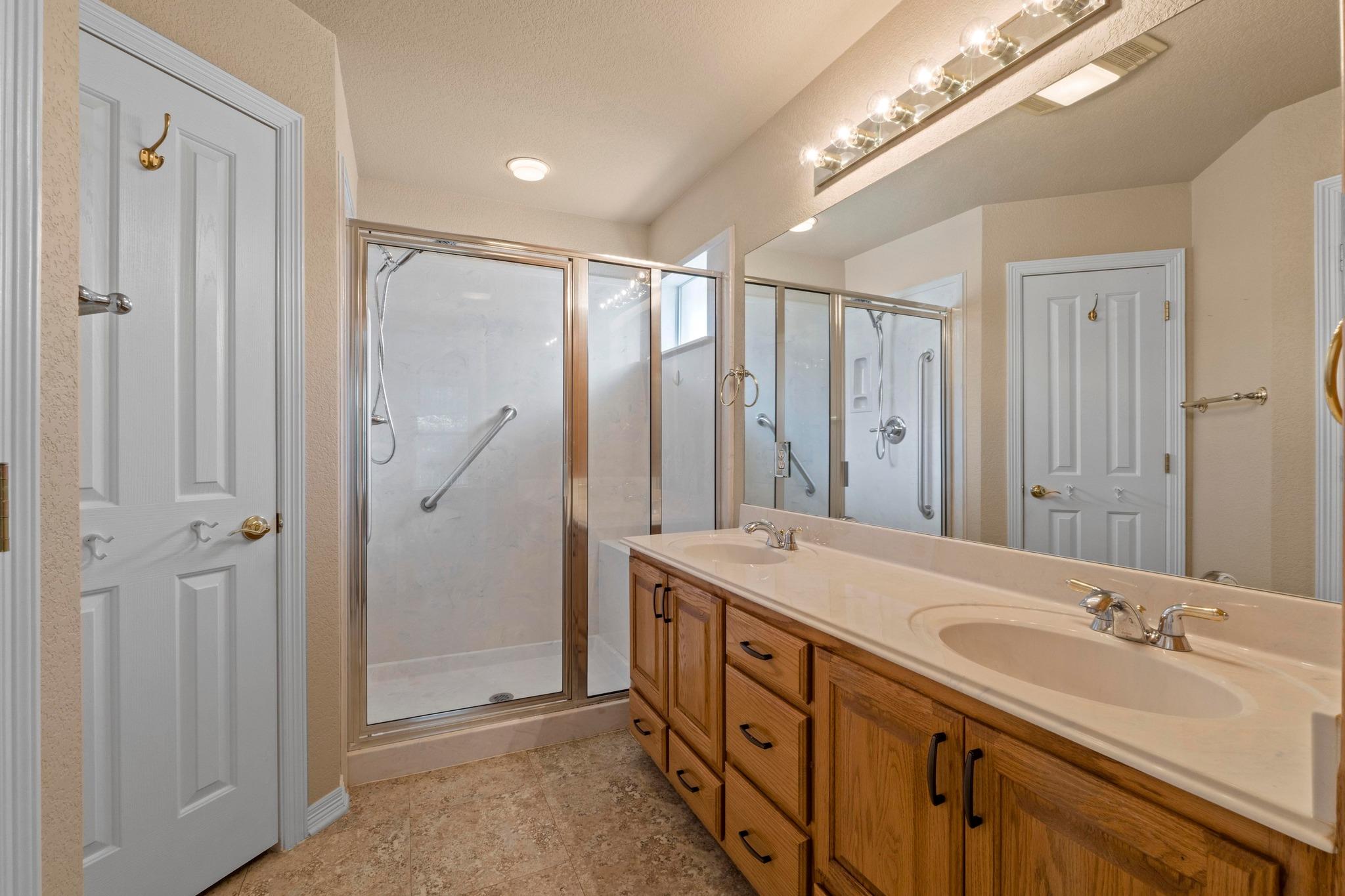 125 Sabine Dr, Georgetown, TX 78628