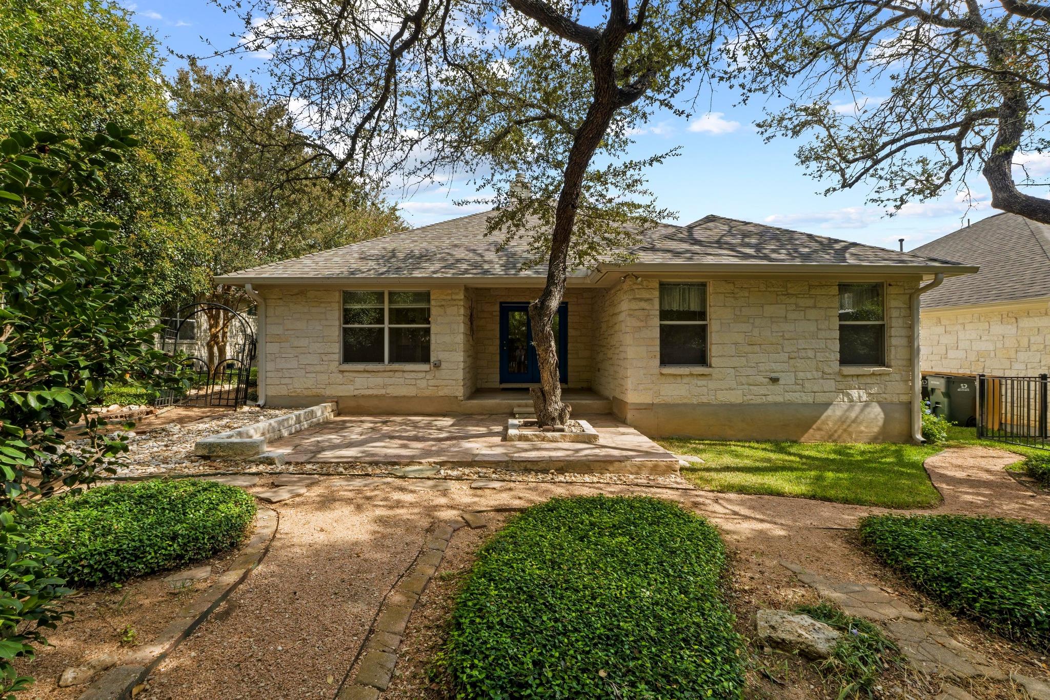 125 Sabine Dr, Georgetown, TX 78628