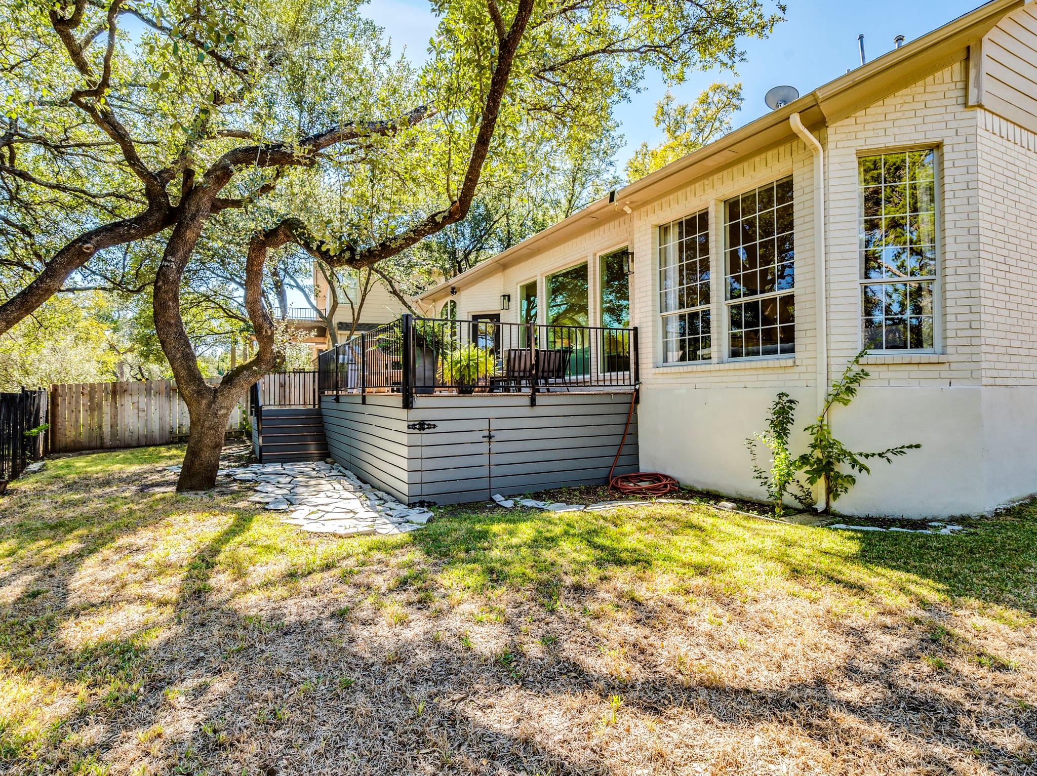 10032 Scull Creek Dr, Austin, TX 78730