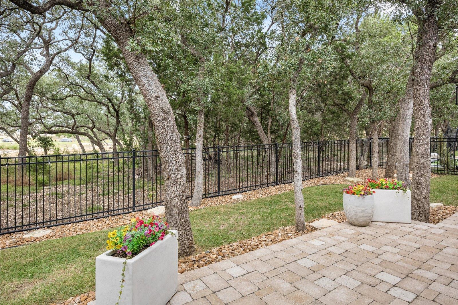 158 Cool Rock Rd, Boerne, TX 78006
