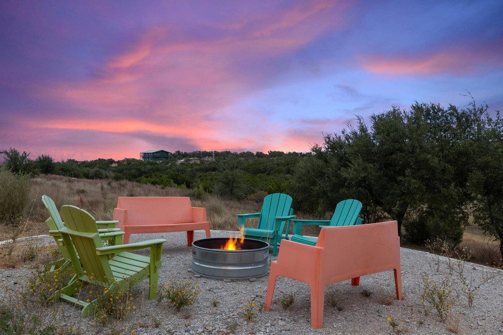 300 Cedar Mountain Dr, Marble Falls, TX 78654