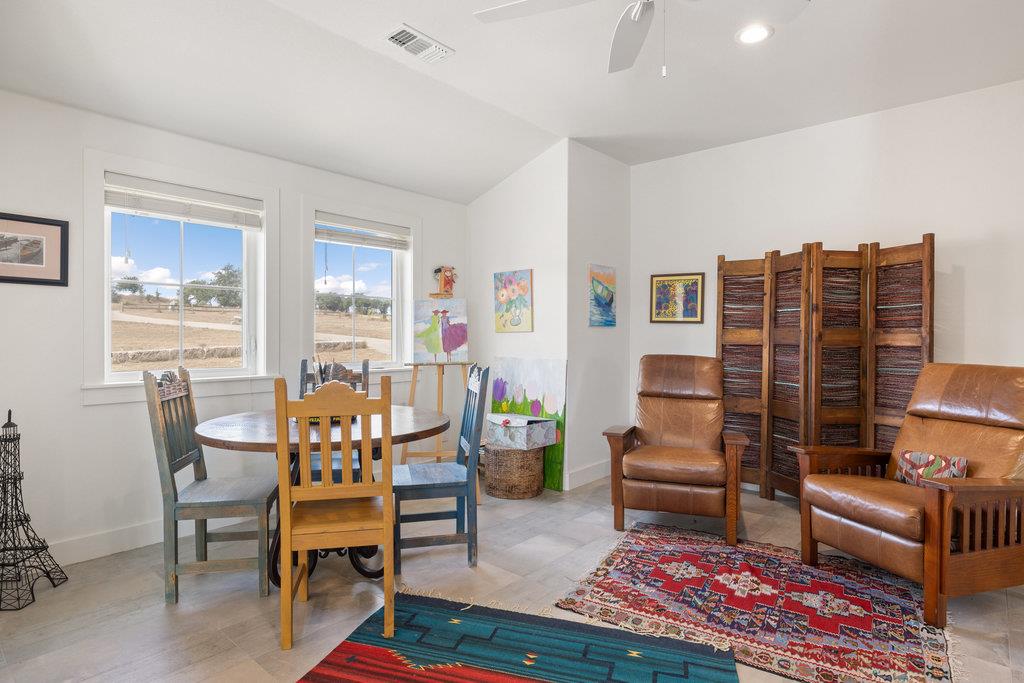 300 Cedar Mountain Dr, Marble Falls, TX 78654