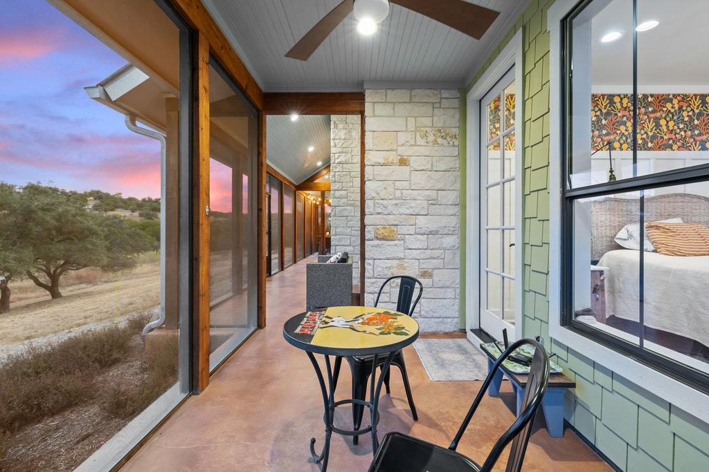 300 Cedar Mountain Dr, Marble Falls, TX 78654