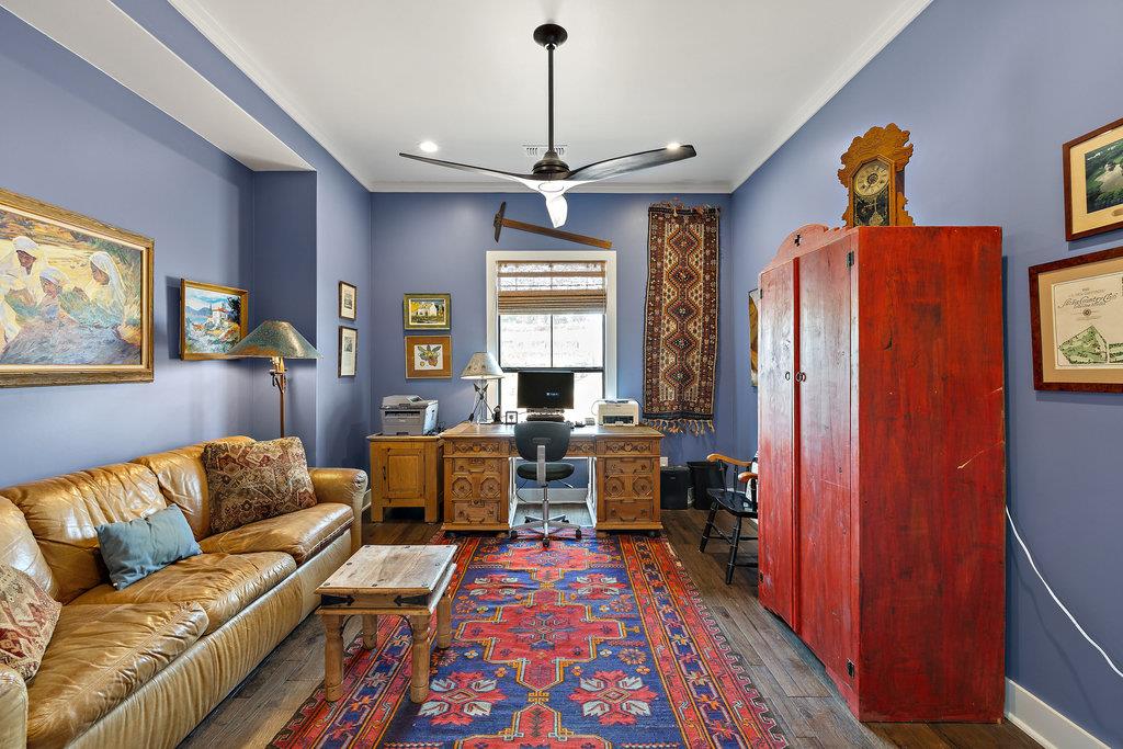 300 Cedar Mountain Dr, Marble Falls, TX 78654